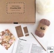 Kleingrößen Häkel für den Anfertigen von Pullover-Geschenkpaketen und bunten Spitzengarnen