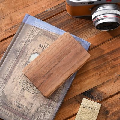 Kartenkoffer aus schwarzem Walnussholz mit Magnetverschluss Holz-Visitenkartenhalter