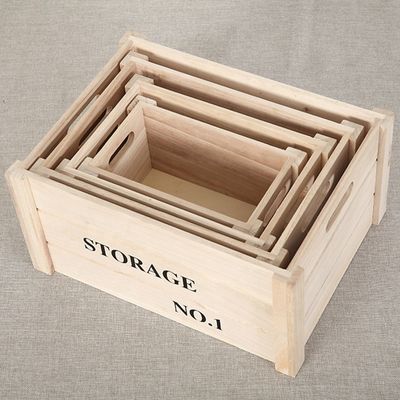 Holztücher für Nistkästen Rustikale Kleine Kiefernhölzer für Rustikales Hausbildschirm
