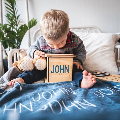 Holz persönliche Münzenbank für Kinder OEM ODM Akzeptiert Umweltfreundliches Bambusmaterial