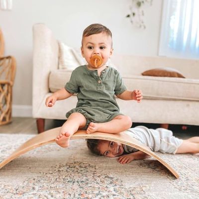 Custom Logo Holz Wobble Board Set von 2 für Erwachsene im Fitnessstudio und Surf Montessori Spiel
