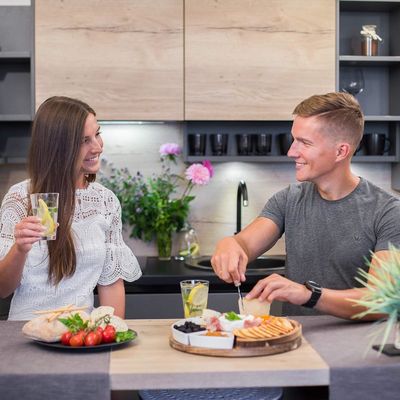 13 Zoll Bambus Holz Käseschneidebrett und Teller Set und kundenspezifische Designs