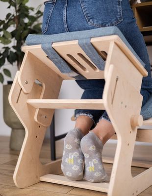 Wohnzimmer Holz-Knie-Stuhl Verbrannte Druck Anpassbares und personalisiertes Geschenk