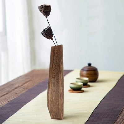 Innendekorationen Holzvase mit handgefertigtem Design und reinem Farbglashalter