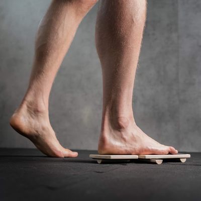 Holzbalansbrett zur Stärkung von Knie und Knöchel Europa Regionalmerkmal