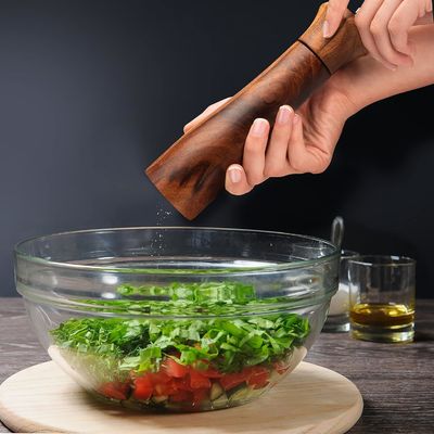 Set von 2 8 " Akazienholz Salz- und Pfefferschleuder-Set mit verstellbarem keramischen Schleifmechanismus