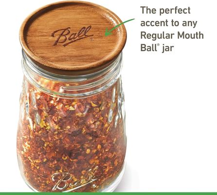 Maßgeschneiderte Kugelkrüge Holzdeckel Braun mit Bambusdeckel in Holzfläche