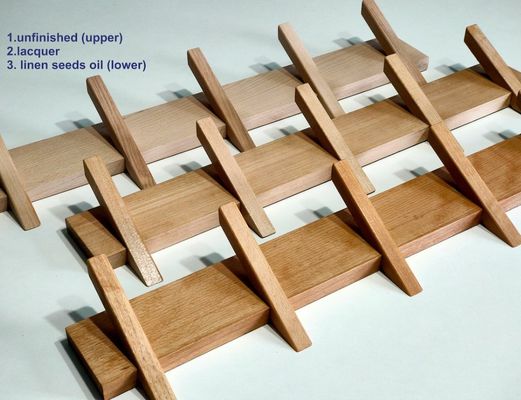 Stylische und nachhaltige Badezimmerorganisation mit diesem Holzwandstisch