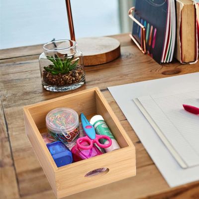 Umweltfreundliche Massivholzwaschbeutel für individuell angepasste Lagerlösung