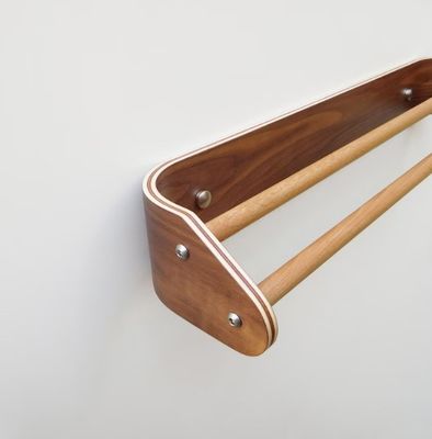 Custom Holz Doppelhandtuchstäbe Modernes Badhandtuchregal mit Wandhalter
