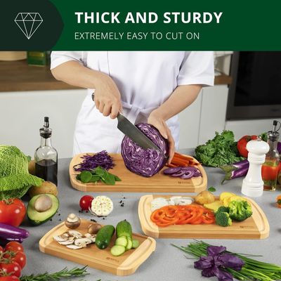 Rechteckige Bambus-Schnittplatte mit Küchenzubehör