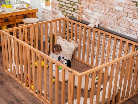 OEM Öko-freundliches Holzbett mit zusätzlichem Schutz Kinderbett Kleinkind Spielbett Massivholzbett