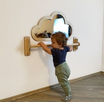 Montessori-Spiegel Ziehen Sie Holzbar und Baby-Bodenspiegel für Raumoptimierung
