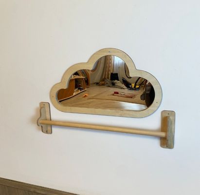 Montessori-Spiegel Ziehen Sie Holzbar und Baby-Bodenspiegel für Raumoptimierung