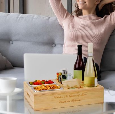 Custom Logo Holz Sofa Tray mit Getränkehalter abnehmbares Deckel und Lagerraum