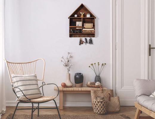 Einfache Installation Dekoratives Holz Schlüsselhängegehäuse mit 5 doppelten Haken