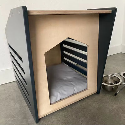 Modernes Holz Wandmontiertes Katzenstall Klappbares Haus für Haustiere im Innenraum mit individuellem Design
