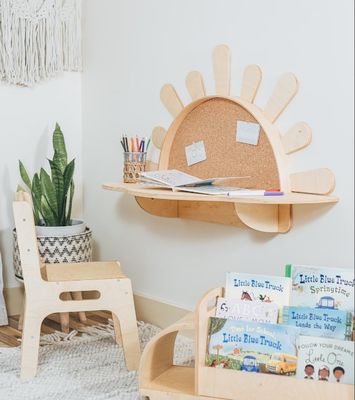Wohnzimmer Wandmontierte Aktivitätstisch mit Stuhl Holzstil PANEL Kleinkindermöbel