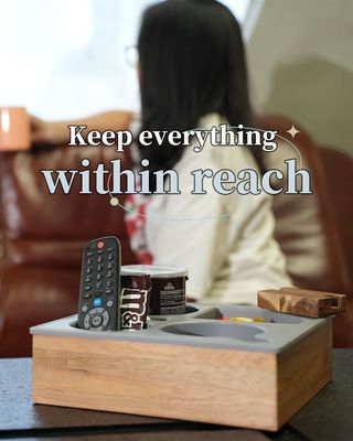 Customized Logo Weiches Silikon Akazien Holz Couch Caddy für Snacks Getränke Fernbedienung