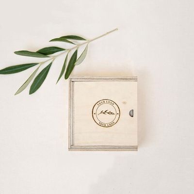 Geschenkboxen aus Holzkisten mit Gleitdeckel und Stempeldruck