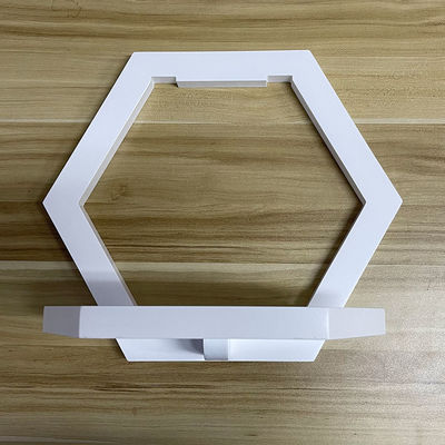 Platzsparende PANELn Holz-Wandregal für Blumen und Haushaltsgegenstände