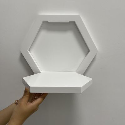 Platzsparende PANELn Holz-Wandregal für Blumen und Haushaltsgegenstände