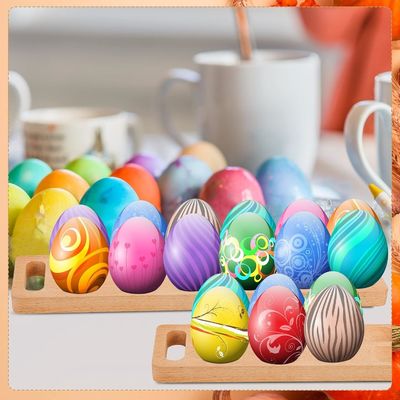 Dankbarkeitstags-Eier-Teller sparen Platz mit diesem Holzteller mit 12 Löchern