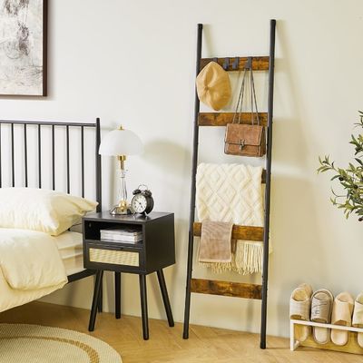 202405 Badezimmerdeckenleiter Wandlehnen Metallhalterregal mit Haken und Druck verbrannt