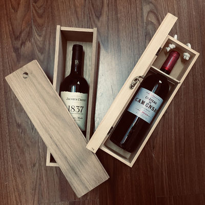 Industriegetränke 750 ml Weinkiste aus Kiefernholz mit einfachem Design und natürlicher Farbe