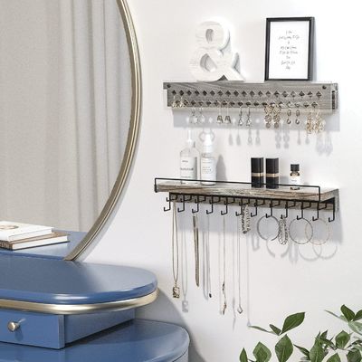 Maßgeschneiderte Landhaus Holz Ohrring Display und klare Acryl Halskette Wand Mount Halter