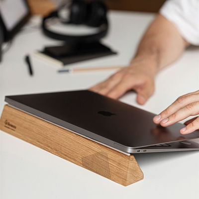 Funktionales Design Holz Laptop-Stand für Macbook Multifunktionales und ergonomisches