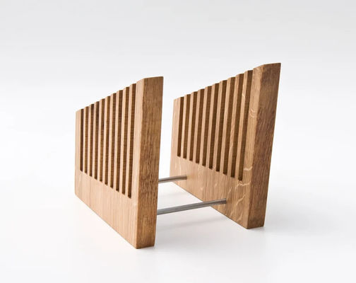 Schreibtischorganisation mit Holzdateihalter und Druckfunktion stilvoll gestaltet