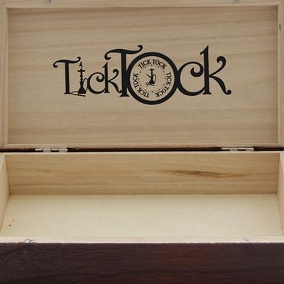 Anpassbares Logo und Farbe Holz Zigarettenkoffer mit Lackierung