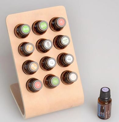 Seidenbildschirmdruck 12 Löcher Holz Flasche für ätherische Öle Anzeigestand für Lagerregal