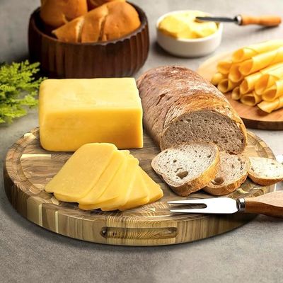 Kundenbetreuung 15 Zoll Holz Schneidbrett mit umweltfreundlichem Design und Saft-Rohr