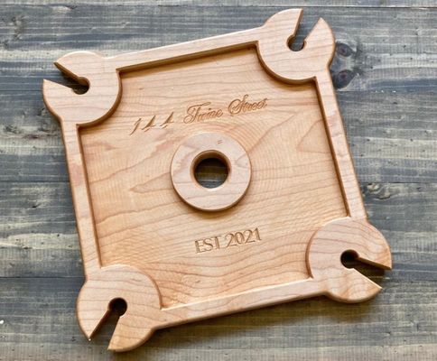 Benutzerdefiniertes Logo Weinhalter Lebensmittel Tray mit stehendem Typ Weinflasche Caddy