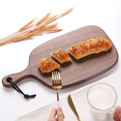 Handgefertigte Walnusskäse Brot Schneidebrett Holz Servierfach mit Balance-Design