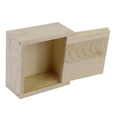Geschenkpaket mit Gleitdeckel Holzkiste mit individuellem Design und Langlebigkeit