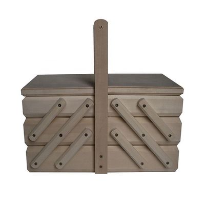 All-Season Näh-Kit-Organisator mit natürlichen Farben und Press-Tool-Kit in Holzkiste