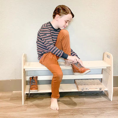 Abnehmbare Montessori Holzmöbel für Kinder Schuhbank im Wohnzimmer Spielzimmer
