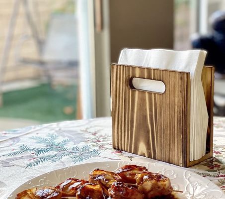 Anpassungsfähiger rustikaler Serviettenhalter für Bauernhausdekoration