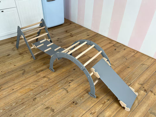 Montessori-Spiel-Turnhalle für Kinder Handgemachte Möbel aus Massivholz Spielzeug Bogenart Gitternetz Kletterrahmen Innenraum Kindermöbel