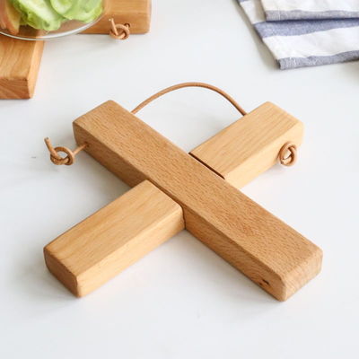 Holz Klarfarbe Buche Walnuss Kreuz X-Form Lackierte Topf Matte Unterlage für Küchengeräte