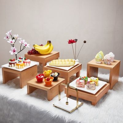 Massivbuchholz Multifunktionales Dessert-Display-Rack für modernen Sushi-Kuchen-Buffet-Stand