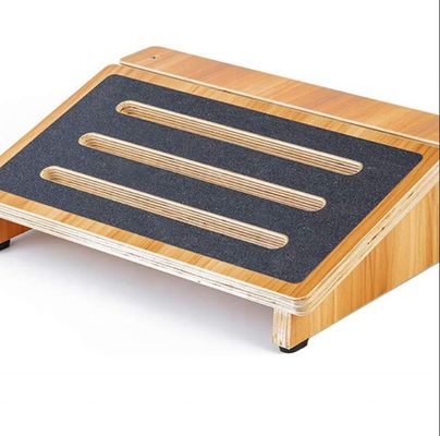 Ergonomischer Holz-Schritthocker zur Körperhaltungsunterstützung unter dem Schreibtisch in Wohn- und Bürostuhlen