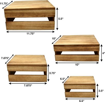 Holzkuchenständer im rustikalen Stil mit 4 individuell angepassten Logos