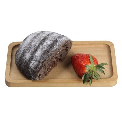 Praktische Brotbretter aus Holz und Bambus für die Küche im Landhausstil
