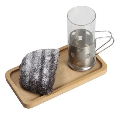 Praktische Brotbretter aus Holz und Bambus für die Küche im Landhausstil