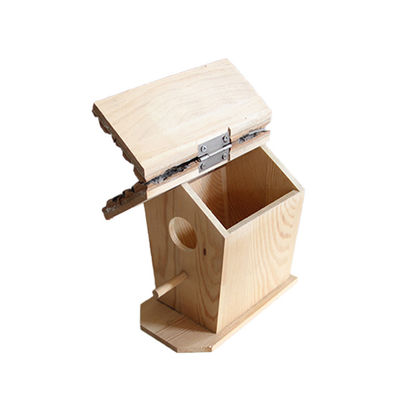 Außengartendekoration Holz-Vogelhaus mit Vögeln im Kopf und atmungsaktiven Materialien