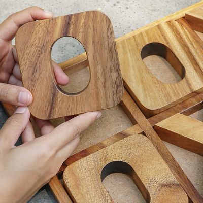 Holz XOXO Tic Tac Toe Brettspiel Ideal für Outdoor-Dekor und Männerunterhaltung